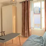 Appart'village Le Vieux Centre T1,t2,t3 - Parking - Thermes *