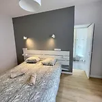 Daire Appart'village Le Vieux Centre T1,t2,t3 - Parking - Thermes Vichy