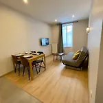Appart'village Le Vieux Centre T1,t2,t3 - Parking - Thermes Appartement