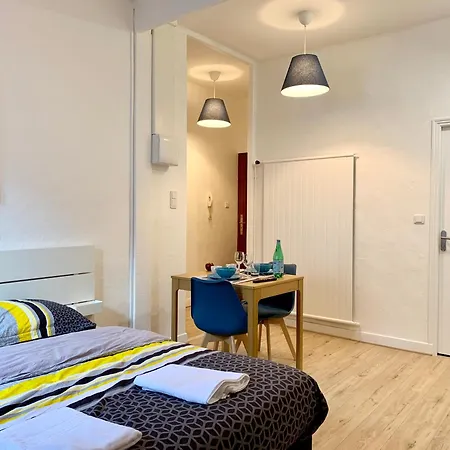 Apartment Appart'village Le Vieux Centre T1,t2,t3 - Parking - Thermes *