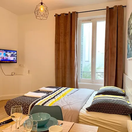 Apartment Appart'village Le Vieux Centre T1,t2,t3 - Parking - Thermes *
