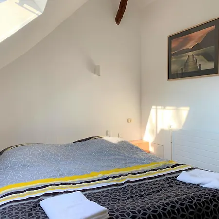 Apartment Appart'village Le Vieux Centre T1,t2,t3 - Parking - Thermes Vichy