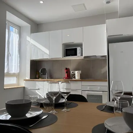 Appart'village Le Vieux Centre T1,t2,t3 - Parking - Thermes * Βισύ