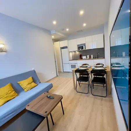 Apartment Appart'village Le Vieux Centre T1,t2,t3 - Parking - Thermes